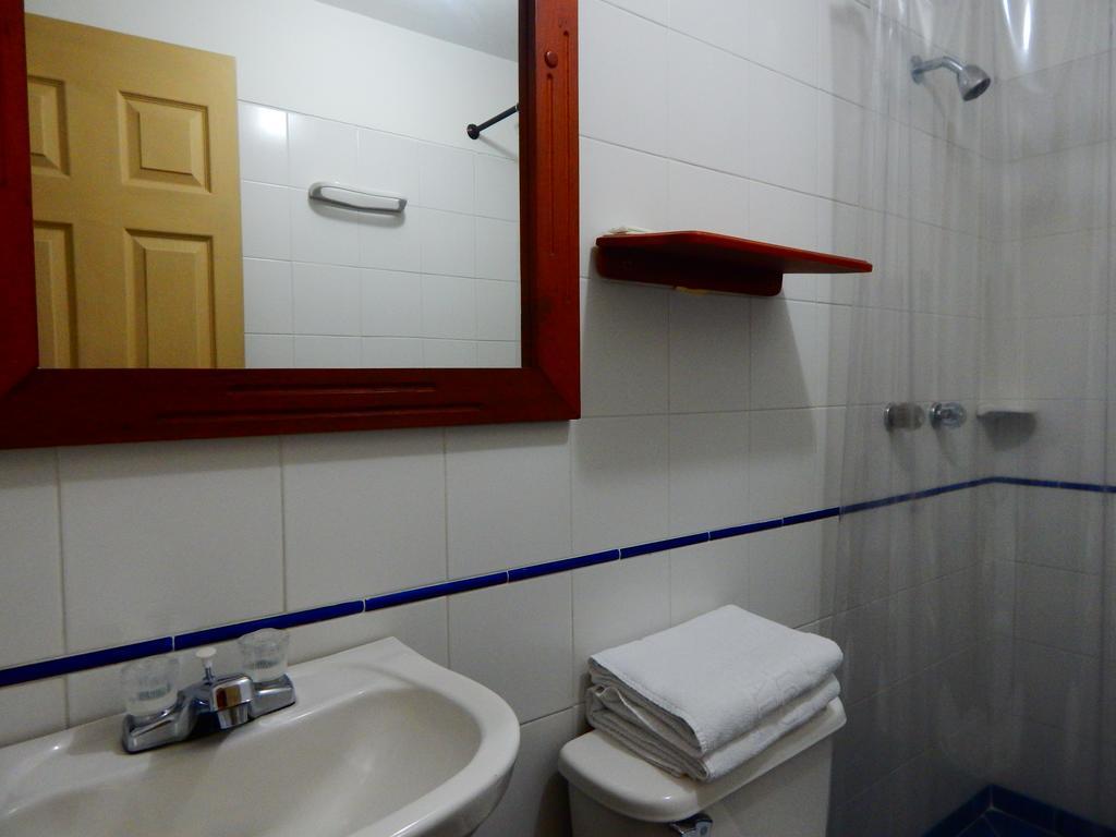 Hotel Castillo Real Armenia  Eksteriør billede